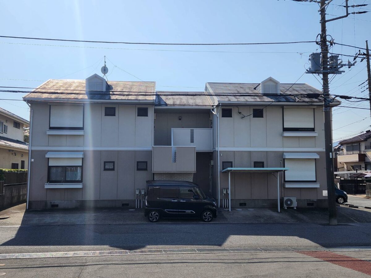 無機塗料で施工したツートンカラーの美観を長くいつまでも
