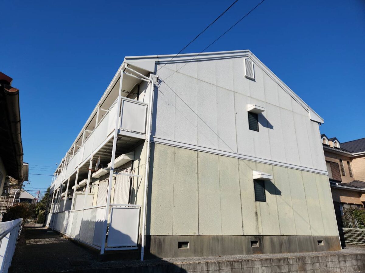 無機塗料で長年の耐侯年数を誇り入居者様も安心のアパート