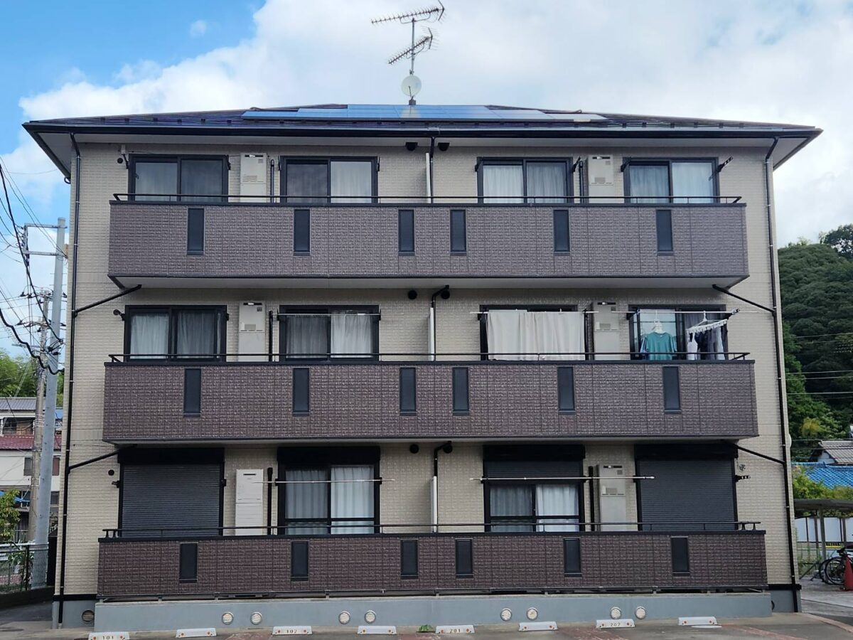 耐候性と外観の見た目を兼ね備えたアパートへ