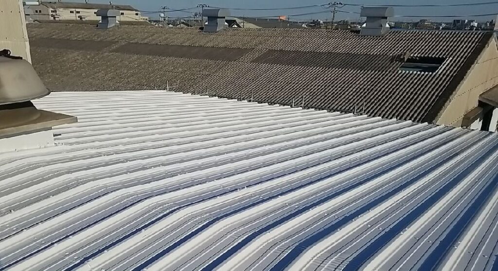錆止めを下塗りに入れたので、今後錆びになりにくく長い耐候性を実現しました。