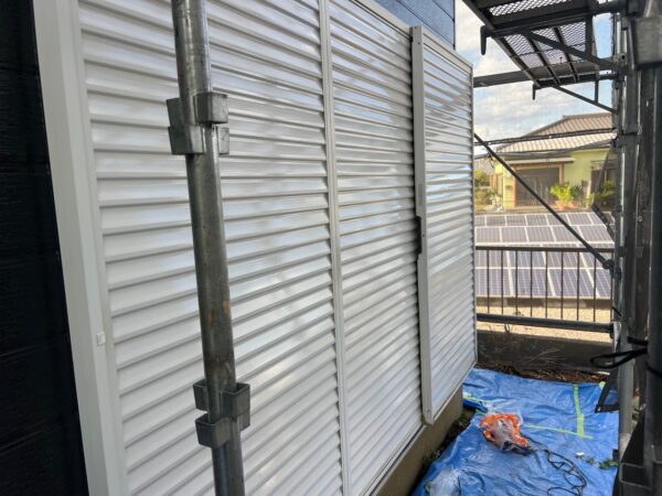 千葉県市原市A様邸　付帯塗装（破風板・横樋・縦樋・雨戸塗装）