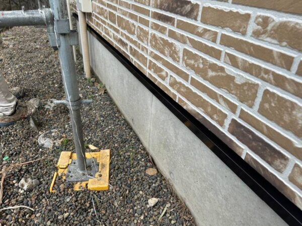 千葉県市原市Y様邸　付帯塗装（水切り・ポスト・物干し金具・外灯塗装）