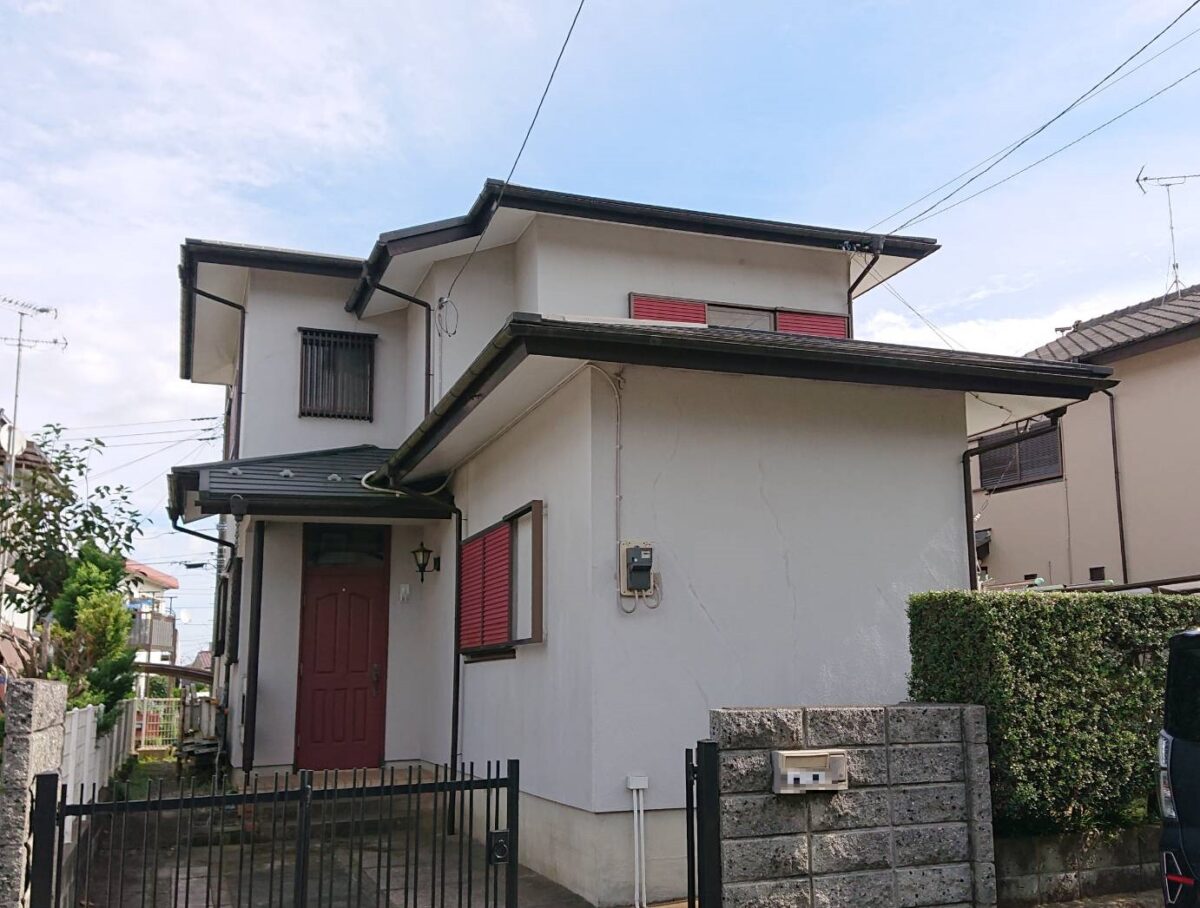 落ち着きを兼ね備えた心安らぐお色のお住まいへ