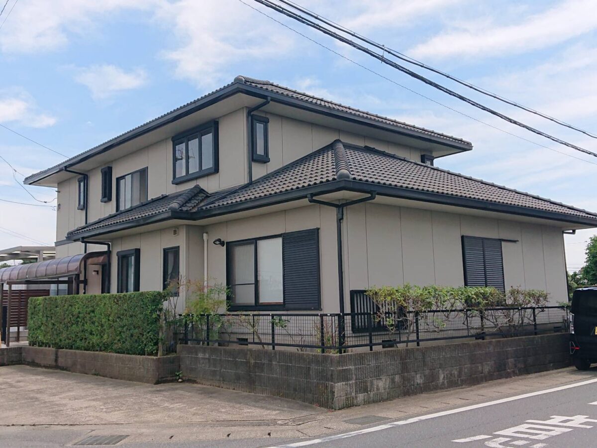 プレミアム無機塗料で劣化しやすい屋根も安心長持ち