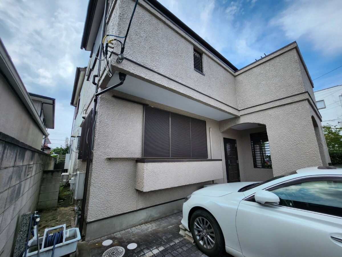 傷んだ外壁も丁寧な下地処理といい塗装で長持ち仕様へ