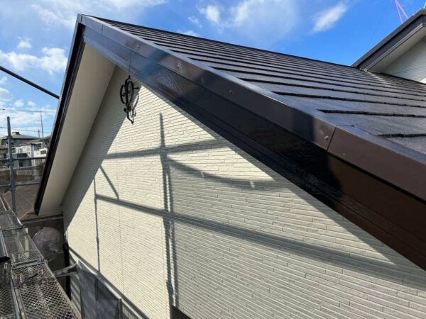 千葉県市原市Y様邸 付帯塗装(破風板・横樋塗装)