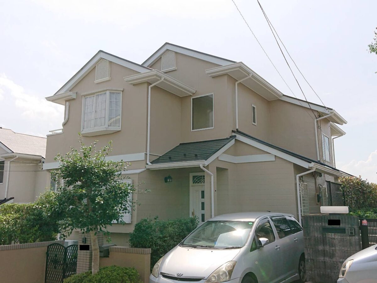やさしいベージュに包まれた明るさと温かみを兼ね備えた住まい