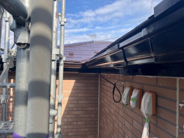 千葉県市原市S様邸 付帯塗装(破風板・横樋塗装)