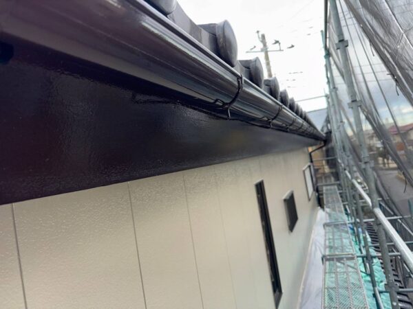 千葉県習志野市S様邸　付帯塗装（破風・横樋・幕板・鉄部塗装）