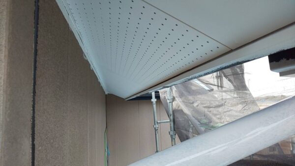 千葉県いすみ市I様邸　付帯塗装（軒天塗装）