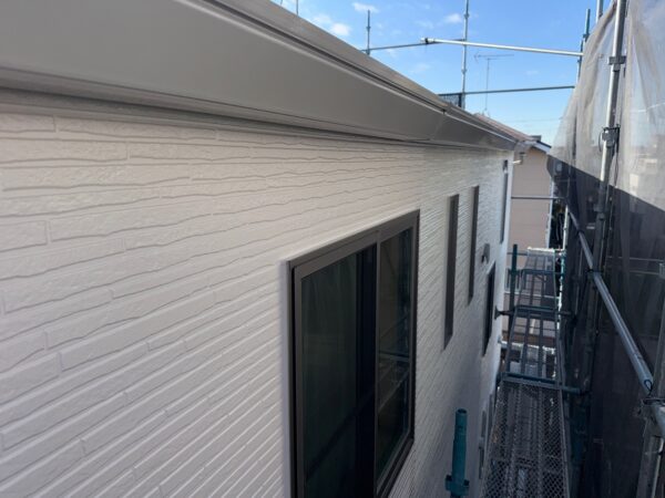 千葉県市原市K様邸　付帯塗装（破風板・横樋・縦樋・シャッターBOX塗装）