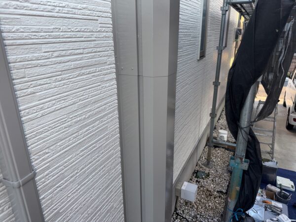 千葉県市原市K様邸　付帯塗装（配管BOX・水切り・外灯塗装）