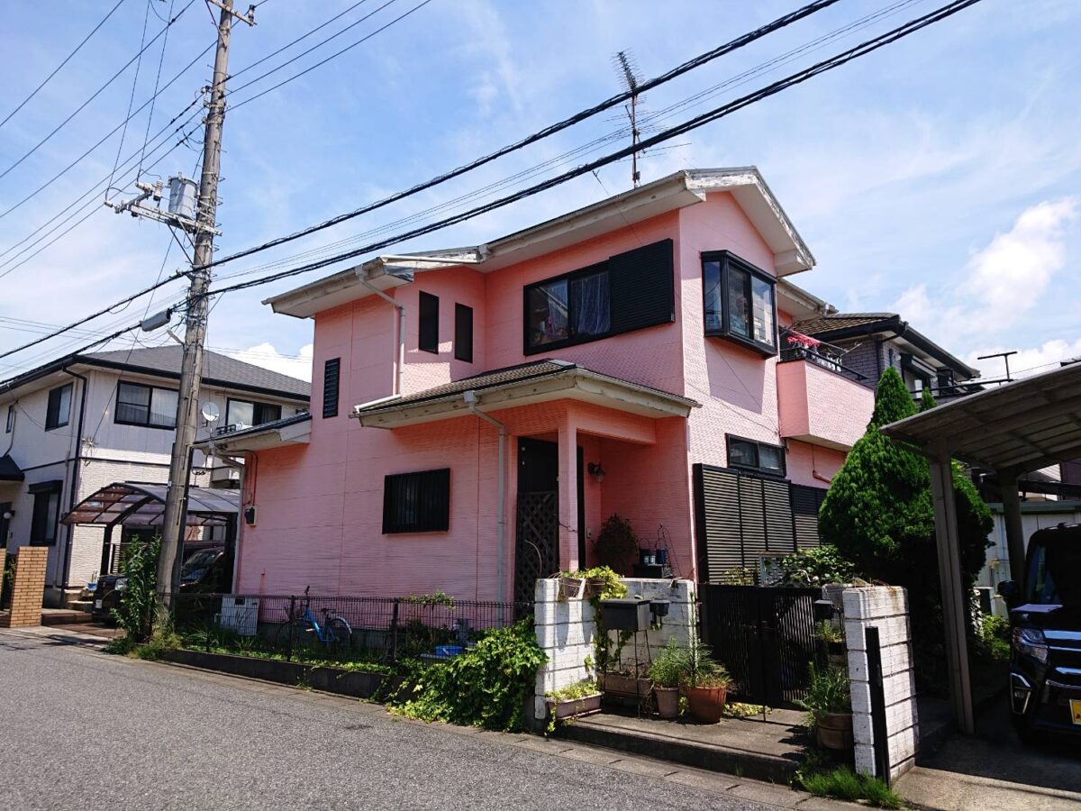 シックなブラウンで叶える上質な佇まい