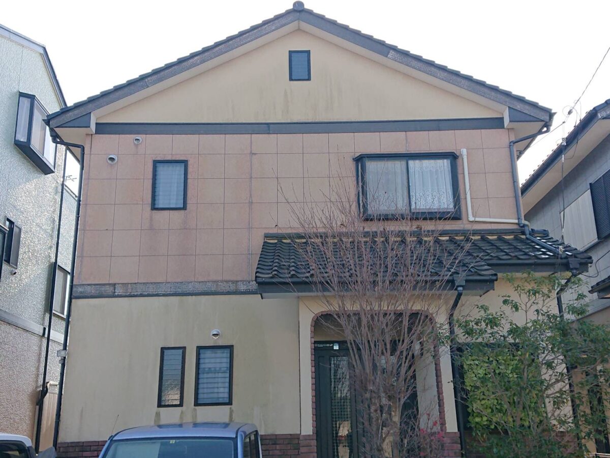 メリハリのあるモダンな配色の融合