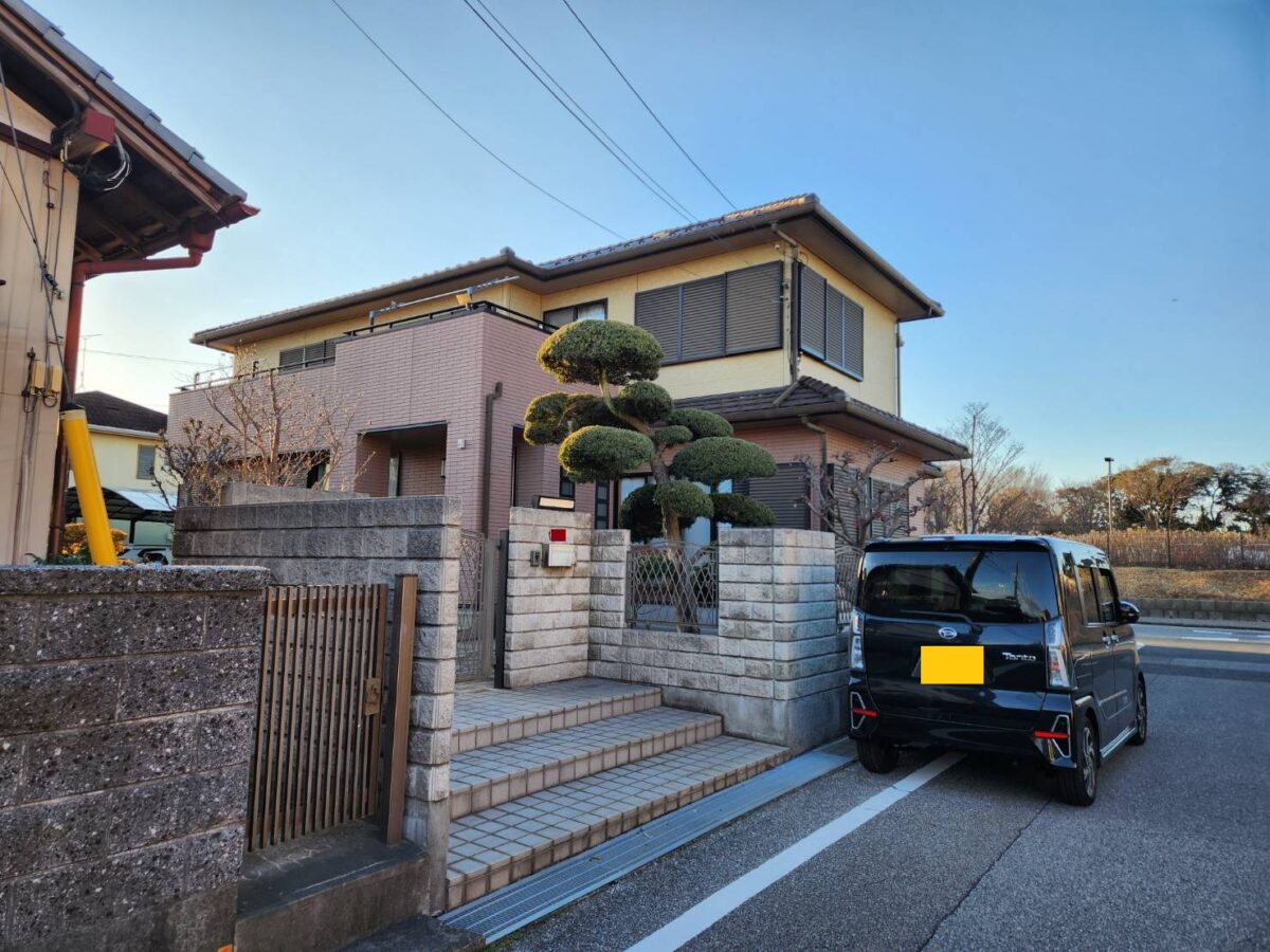 品格を高める深みのあるツートンカラー