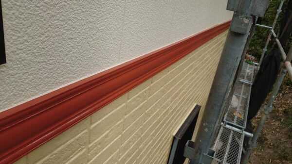 千葉県夷隅郡I様邸　付帯塗装（シャッター・雨戸・帯板塗装）