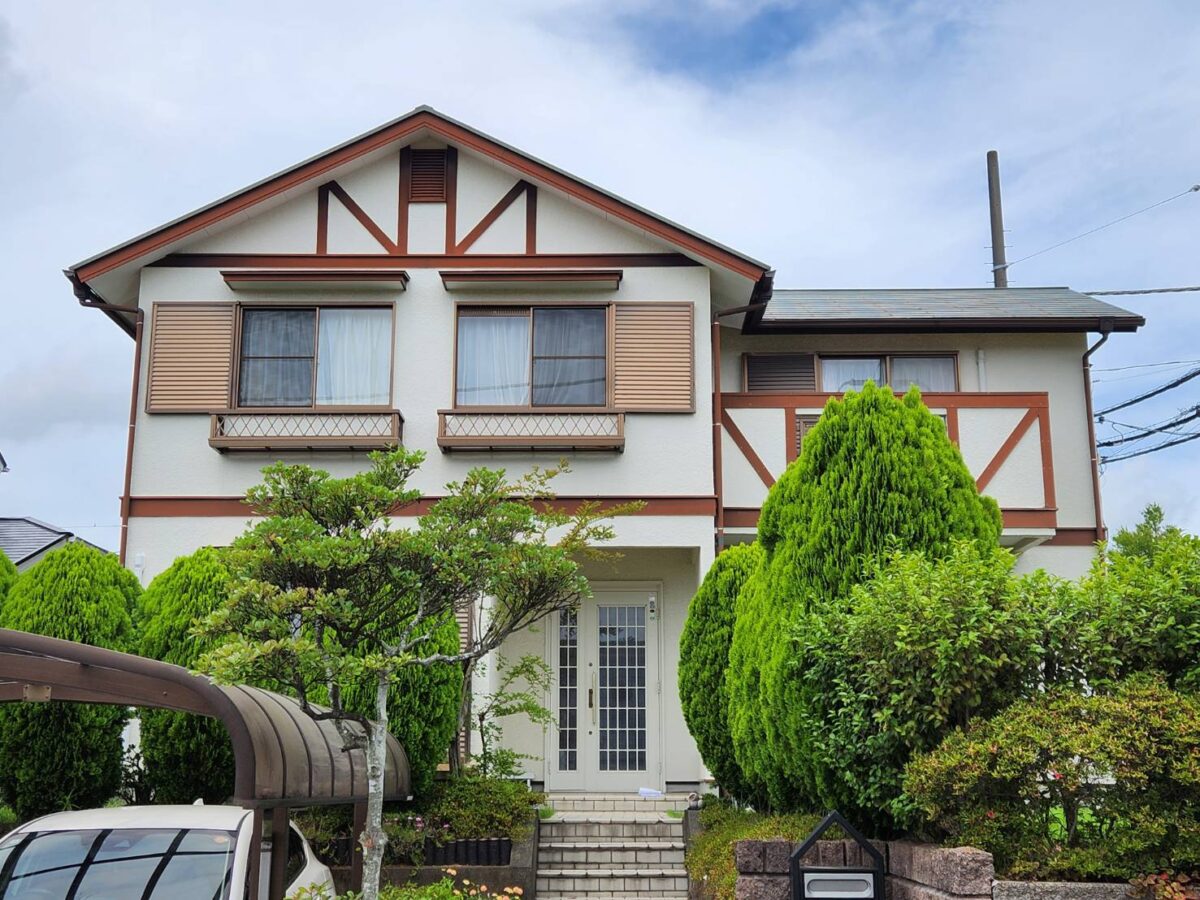 住まいに品格と落ち着きを与える外観に