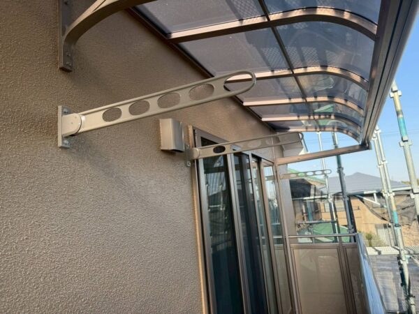 千葉県千葉市H様邸　付帯塗装（換気口・物干し金具・ポスト塗装）