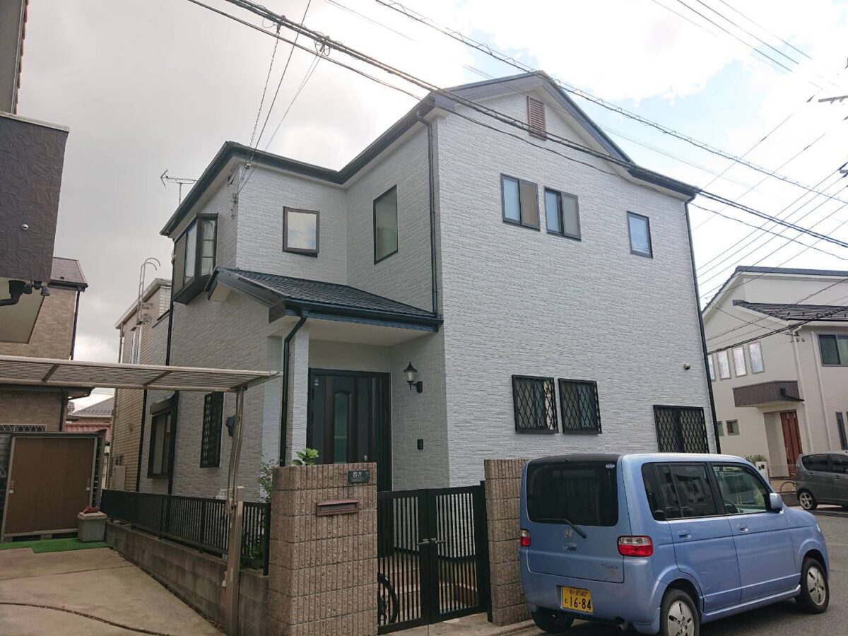 トレンドカラーで叶える「大人モダン」な外観チェンジ