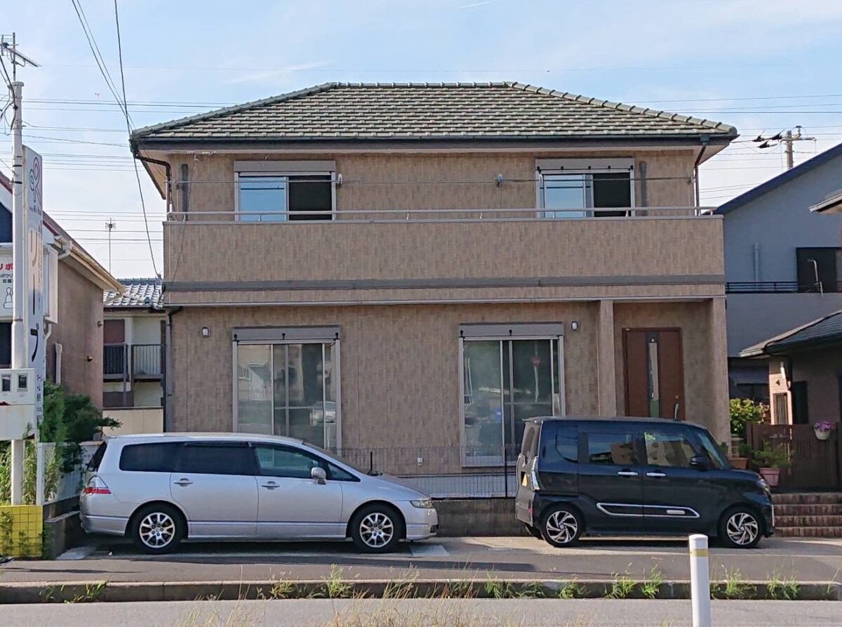 デザインを活かし質感で魅せる外観