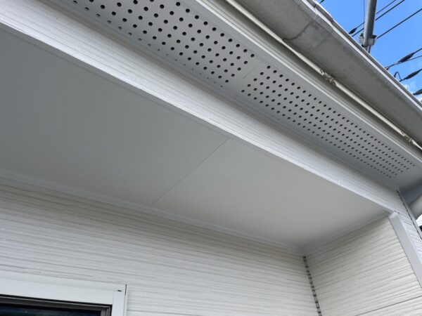 千葉県千葉市T様邸　付帯塗装（軒天塗装）