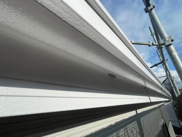 千葉県千葉市T様邸　付帯塗装（破風板・横樋塗装）