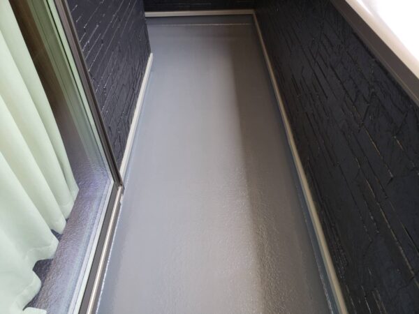 千葉県市原市F様邸　ベランダ塗装