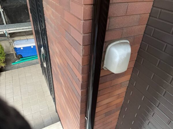 千葉県市原市C様邸　付帯塗装（縦樋・ベランダ・物干し金具塗装）