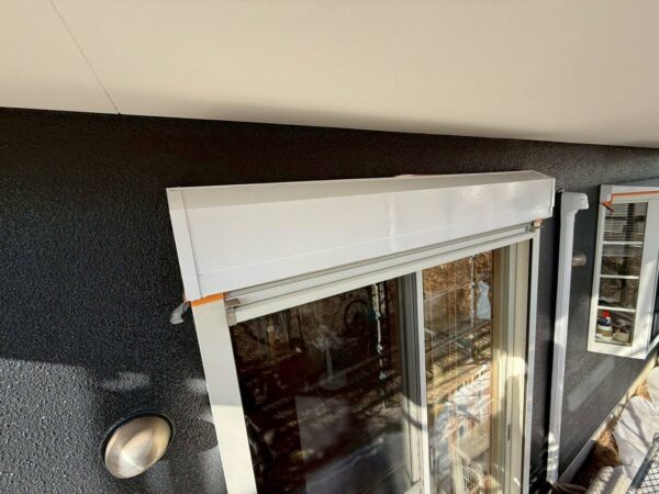 千葉県市原市F様邸　付帯塗装（破風板・横樋・縦樋・シャッターBOX塗装）