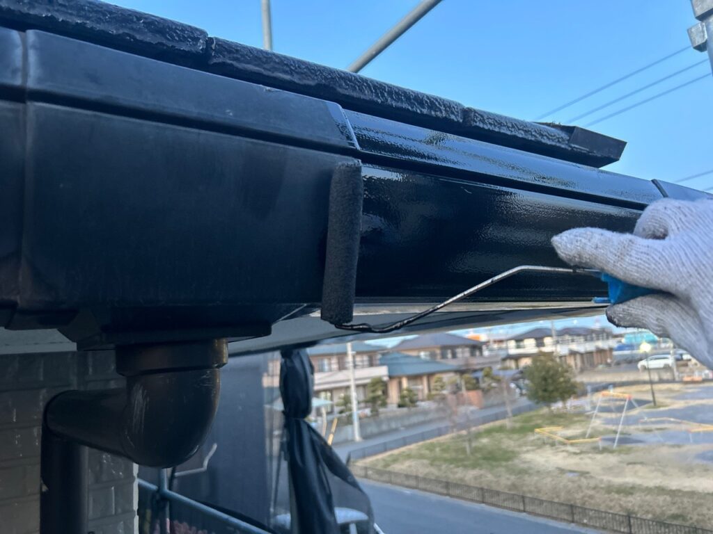 千葉県市原市アパート　付帯塗装（横樋・縦樋）