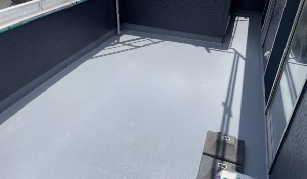 千葉県市原市K様邸　ベランダ塗装