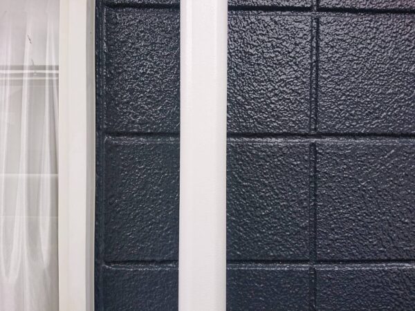 千葉県市原市U様邸　付帯塗装（スリムダクト・塩ビ管塗装）