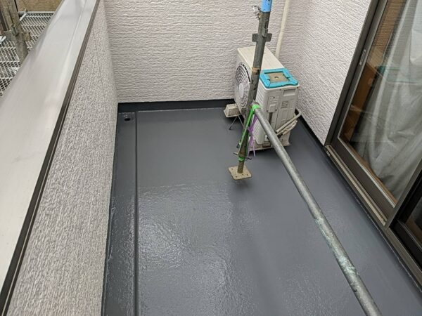 千葉県市原市F様邸　ベランダ塗装