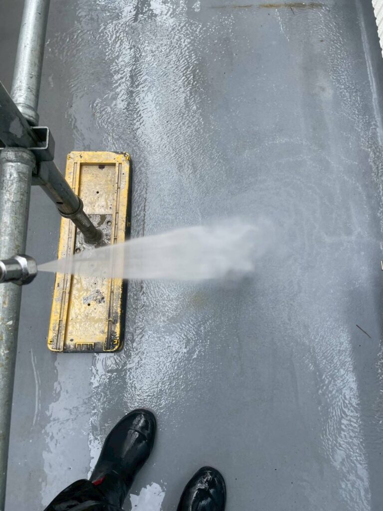 千葉県市原市O様邸　洗浄作業