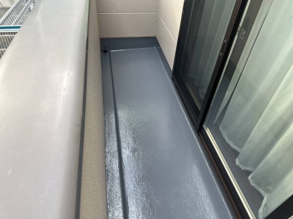 千葉県市原市N様邸　ベランダ塗装