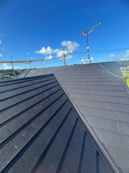 【市原市】千葉県市原市K様邸　雨漏りのお問い合わせから屋根カバー工法を施工｜工事の流れをご紹介